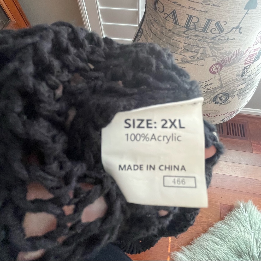 Elegant Black Open-Knit Women's cover up - Picture 6 of 6